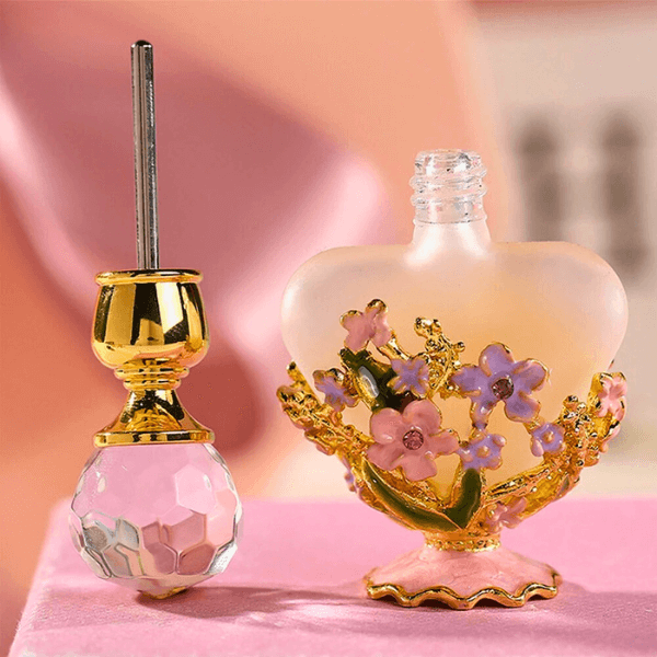 Retro Vintage Bloom – Perfume & Oil Bottle | Dubai-Inspired Design