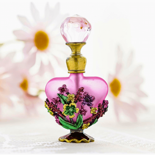 Retro Vintage Bloom – Perfume & Oil Bottle | Dubai-Inspired Design