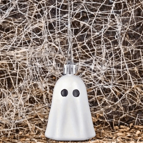 Floating Spooky Ghosts Halloween Decor Pack (Pack of 8)